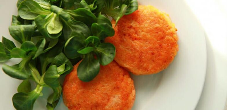 sliced ​​carrots with herbs for high cholesterol
